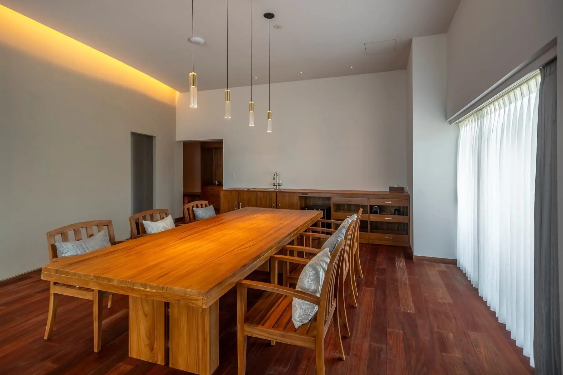 Coastal Grand Suite 3